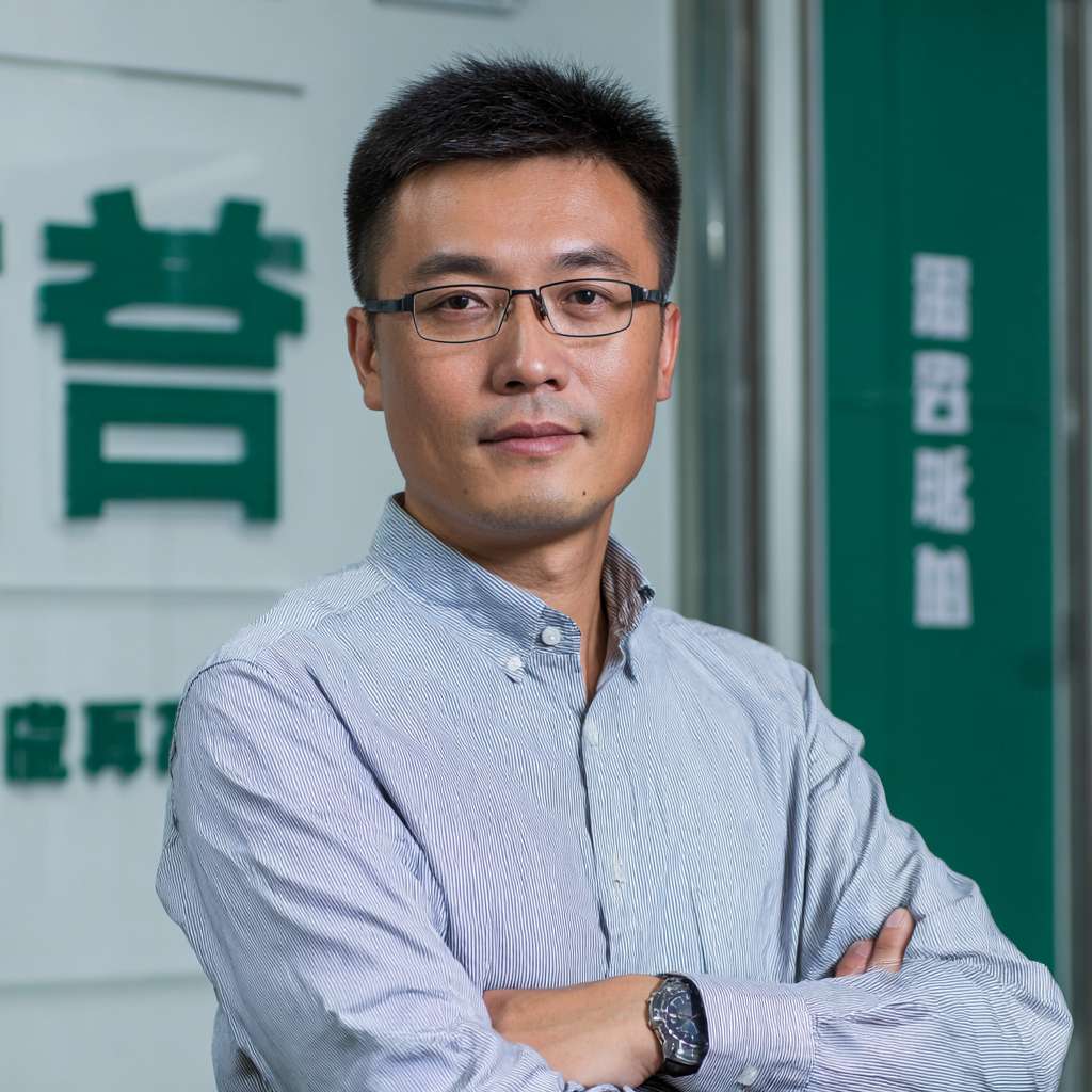生成一个公司形象图片，公司是一家集计算机系统集成、企业管理应用软件开发和销售、售后服务于一体的高新科技企业，致力于向企业客户提供高质量的信息管理系统设计、开发与实施服务。 --ar 1:1 --v 7 --stylize 100 --fast --no 水印